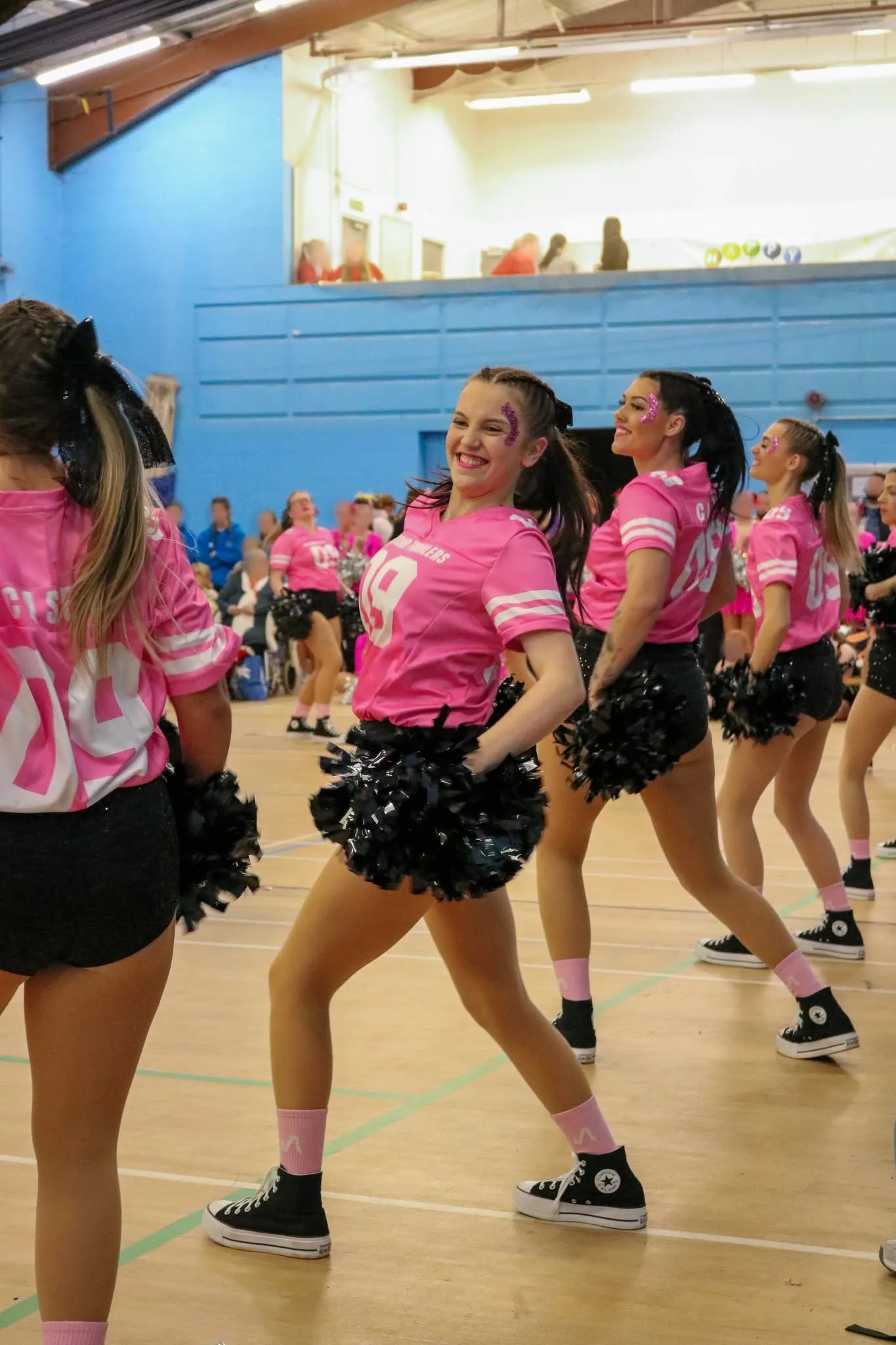 Diamond Twirlers Seniors majorettes performing