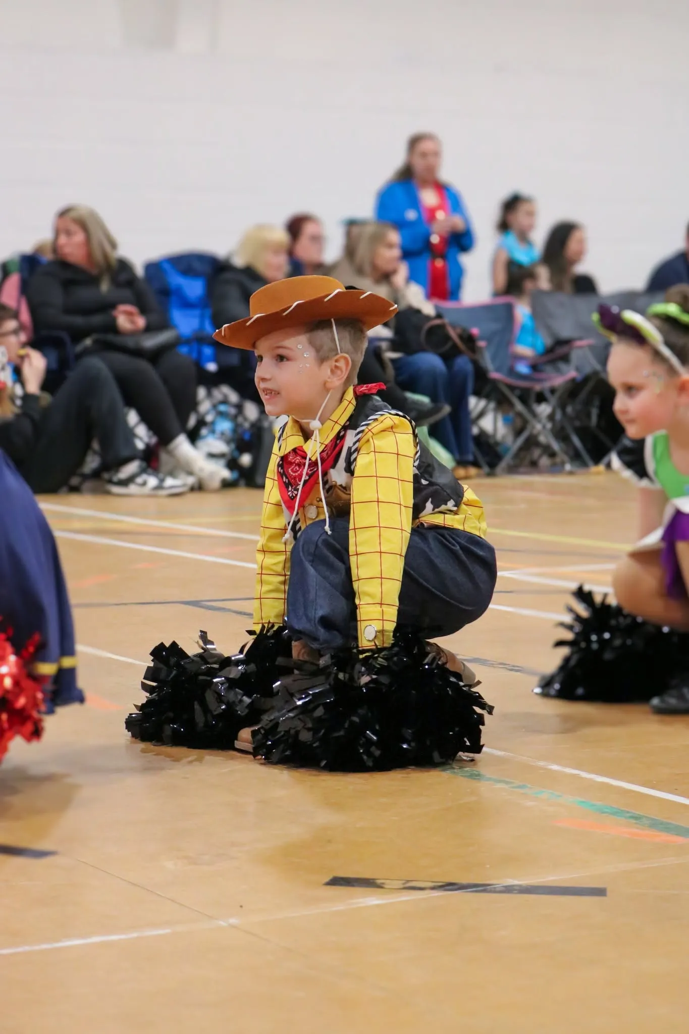 Diamond Twirlers Tinies majorettes performing