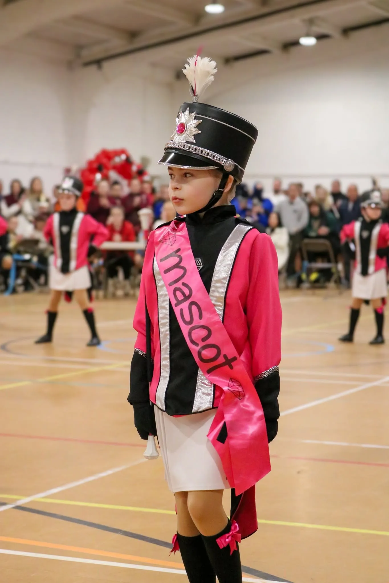 Diamond Twirlers Tinies majorettes performing